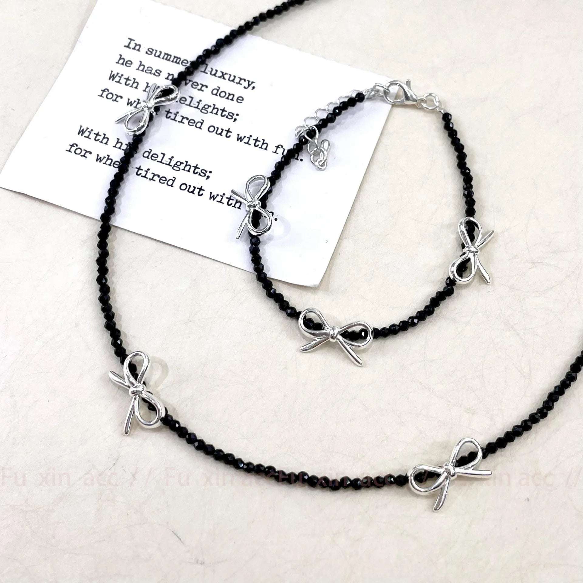 Luxury Beaded Bow Pendant Necklace - Glamora