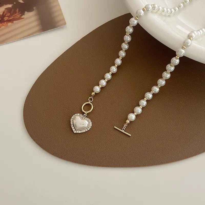 Elegant Pearl Heart Pendant Necklace - Glamora