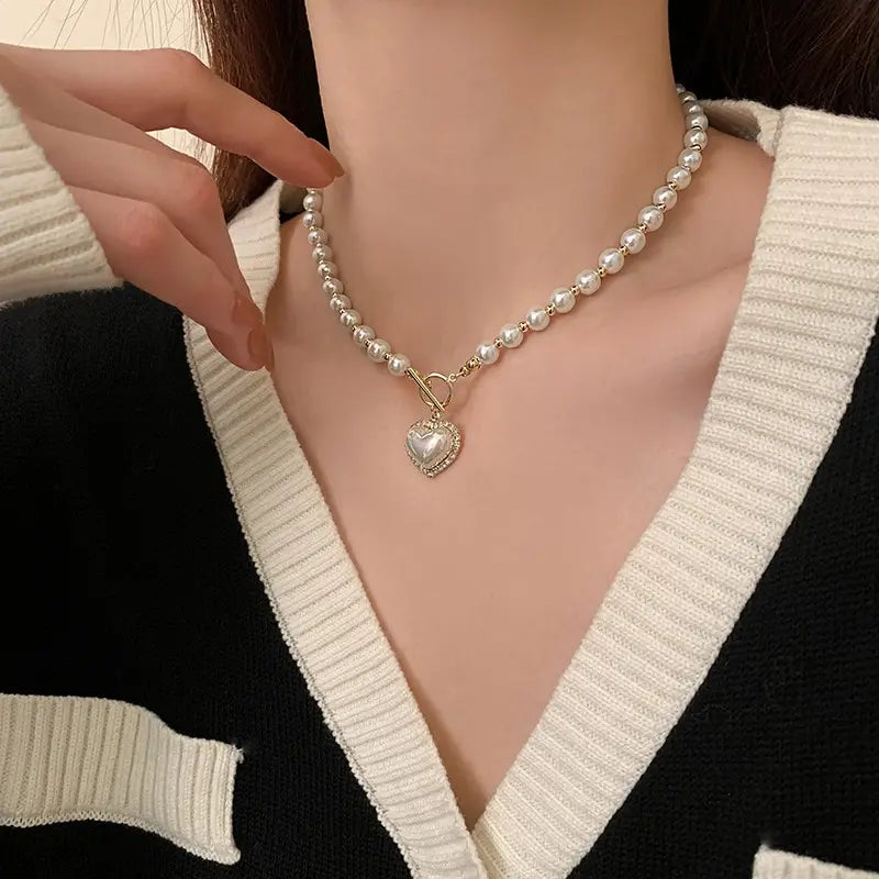 Elegant Pearl Heart Pendant Necklace - Glamora