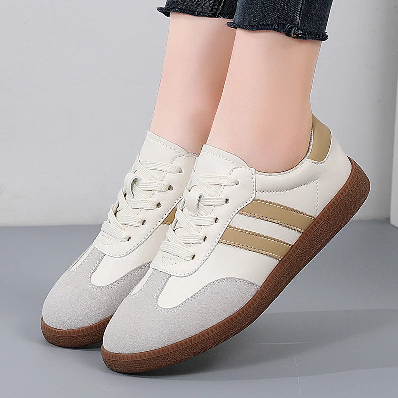 Casual Comfortable Flats Walking Shoes - Glamora