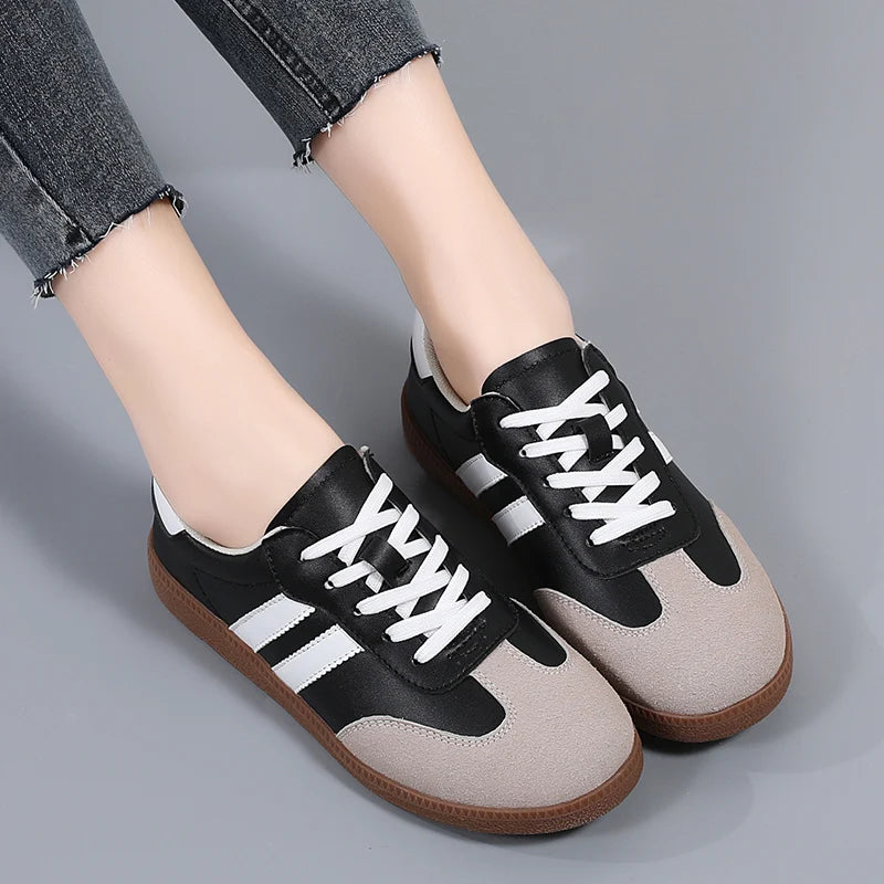 Casual Comfortable Flats Walking Shoes