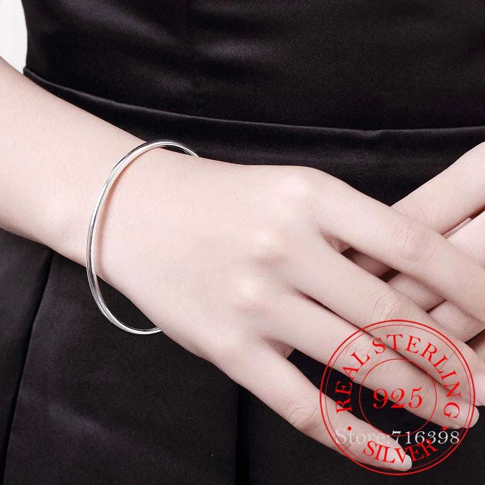 925 Sterling Silver Smooth Adjustable Bracelet - Glamora