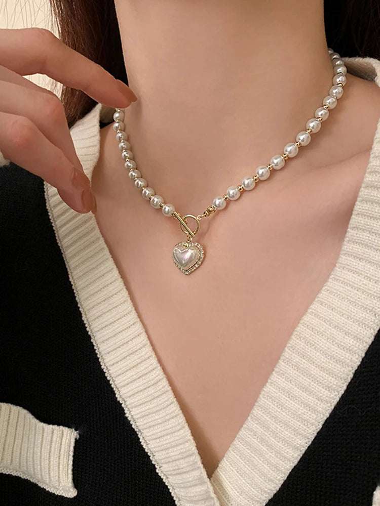 Elegant Pearl Heart Pendant Necklace - Glamora