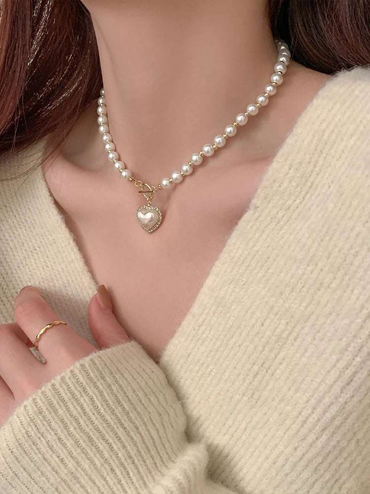 Elegant Pearl Heart Pendant Necklace - Glamora